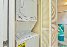 1910 Ala Moana Boulevard,Honolulu,Hawaii,96815,2 Bedrooms Bedrooms,2 BathroomsBathrooms,Condo/Townhouse,Ala Moana,25,18116520