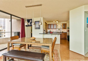 1910 Ala Moana Boulevard,Honolulu,Hawaii,96815,2 Bedrooms Bedrooms,2 BathroomsBathrooms,Condo/Townhouse,Ala Moana,25,18116520