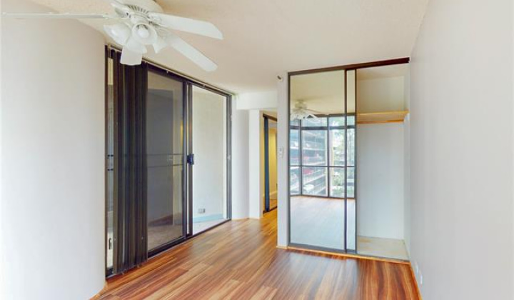 60 Beretania Street,Honolulu,Hawaii,96817,1 ベッドルーム ベッドルーム,1 バスルームバスルーム,コンド / タウンハウス,Beretania,5,19280954