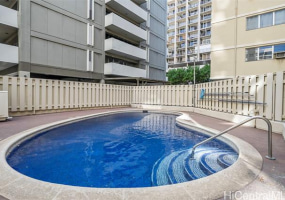 2355 Ala Wai Boulevard,Honolulu,Hawaii,96815,2 ベッドルーム ベッドルーム,2 バスルームバスルーム,コンド / タウンハウス,Ala Wai,2,18116924