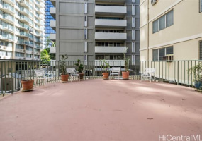 2355 Ala Wai Boulevard,Honolulu,Hawaii,96815,2 ベッドルーム ベッドルーム,2 バスルームバスルーム,コンド / タウンハウス,Ala Wai,2,18116924