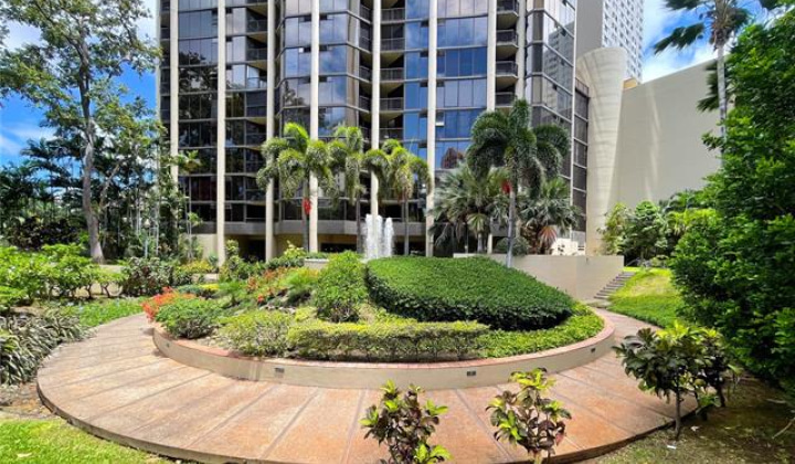 60 Beretania Street,Honolulu,Hawaii,96817,1 ベッドルーム ベッドルーム,1 バスルームバスルーム,コンド / タウンハウス,Beretania,5,19280954