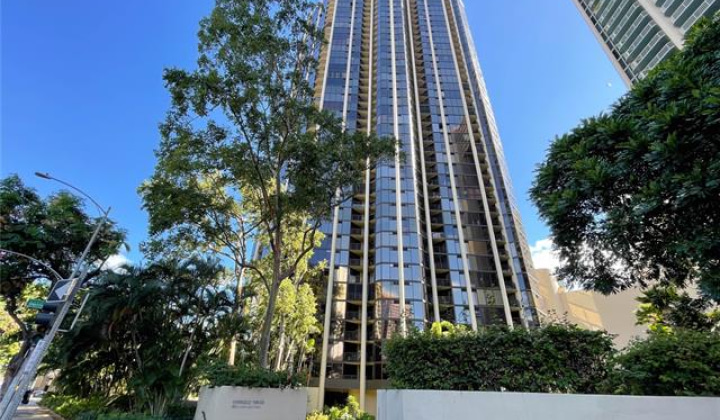 60 Beretania Street,Honolulu,Hawaii,96817,1 ベッドルーム ベッドルーム,1 バスルームバスルーム,コンド / タウンハウス,Beretania,5,19280954