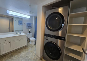 801 South Street,Honolulu,Hawaii,96813,1 Bedroom Bedrooms,1 BathroomBathrooms,Condo/Townhouse,South,5,18117677
