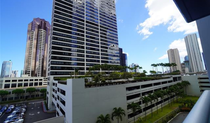801 South Street,Honolulu,Hawaii,96813,1 Bedroom Bedrooms,1 BathroomBathrooms,Condo/Townhouse,South,5,18117677