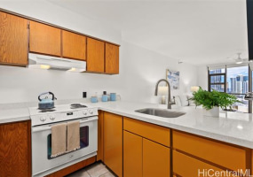 930 Kaheka Street,Honolulu,Hawaii,96814,1 Bedroom Bedrooms,1 BathroomBathrooms,Condo/Townhouse,Kaheka,18,18117817