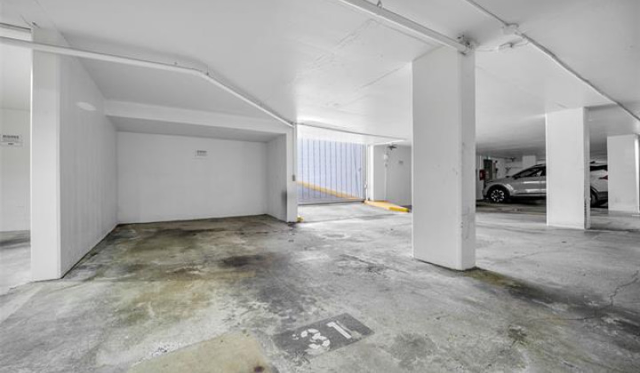 430 Kaiolu Street,Honolulu,Hawaii,96815,2 ベッドルーム ベッドルーム,1 バスルームバスルーム,コンド / タウンハウス,Kaiolu,8,18569884