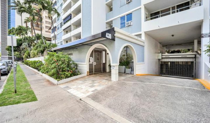 430 Kaiolu Street,Honolulu,Hawaii,96815,2 ベッドルーム ベッドルーム,1 バスルームバスルーム,コンド / タウンハウス,Kaiolu,8,18569884