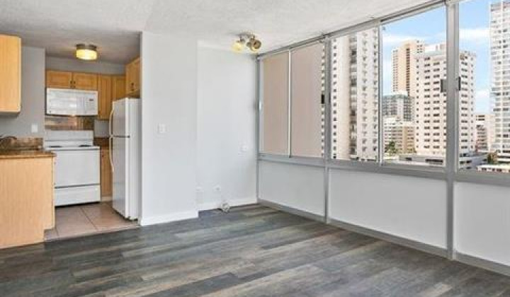 2415 Ala Wai Boulevard,Honolulu,Hawaii,96815,1 ベッドルーム ベッドルーム,1 バスルームバスルーム,コンド / タウンハウス,Ala Wai,9,18117938
