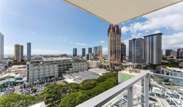 888 Kapiolani Boulevard,Honolulu,Hawaii,96813,3 ベッドルーム ベッドルーム,2 バスルームバスルーム,コンド / タウンハウス,Kapiolani,17,18571062