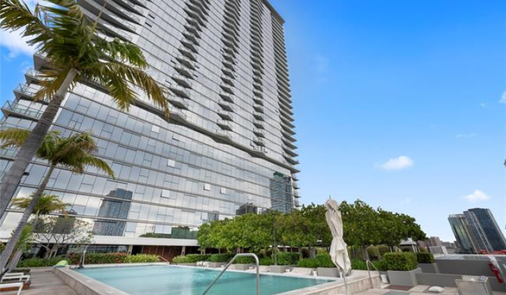 888 Kapiolani Boulevard,Honolulu,Hawaii,96813,3 ベッドルーム ベッドルーム,2 バスルームバスルーム,コンド / タウンハウス,Kapiolani,17,18571062