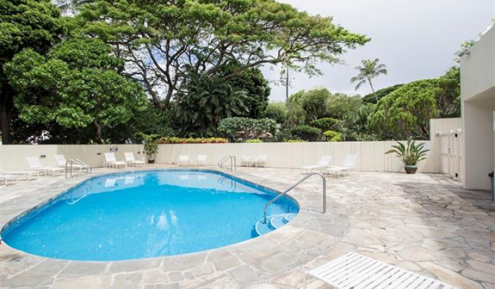 6750 Hawaii Kai Drive,Honolulu,Hawaii,96825,2 Bedrooms Bedrooms,2 BathroomsBathrooms,Condo/Townhouse,Hawaii Kai,5,18118283