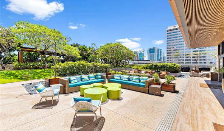 1555 Kapiolani Boulevard,Honolulu,Hawaii,96814,2 ベッドルーム ベッドルーム,2 バスルームバスルーム,コンド / タウンハウス,Kapiolani,17,19302883