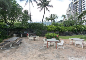 521 Hahaione Street,Honolulu,Hawaii,96825,2 Bedrooms Bedrooms,2 BathroomsBathrooms,Condo/Townhouse,Hahaione,6,18705943