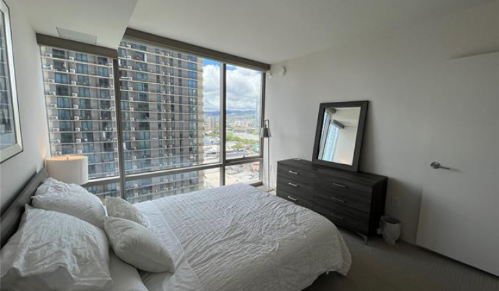 1001 Queen Street,Honolulu,Hawaii,96814,1 ベッドルーム ベッドルーム,1 バスルームバスルーム,コンド / タウンハウス,Queen,18,18118574