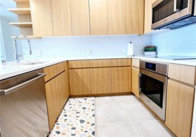1388 Kapiolani Boulevard,Honolulu,Hawaii,96814,1 ベッドルーム ベッドルーム,1 バスルームバスルーム,コンド / タウンハウス,Kapiolani,32,18118925