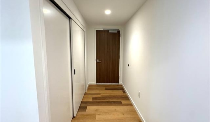 1515 Liona Street,Honolulu,Hawaii,96814,1 ベッドルーム ベッドルーム,1 バスルームバスルーム,コンド / タウンハウス,Liona,12,19303086