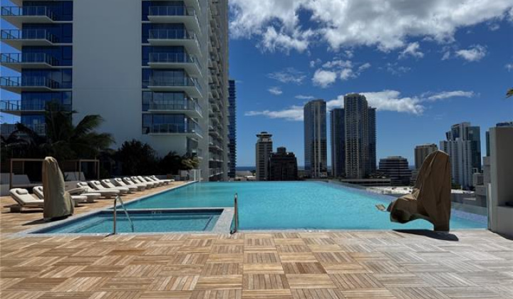 1515 Liona Street,Honolulu,Hawaii,96814,1 ベッドルーム ベッドルーム,1 バスルームバスルーム,コンド / タウンハウス,Liona,12,19303086