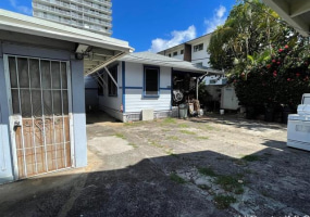 1542 Keeaumoku Street,Honolulu,Hawaii,96822,14 ベッドルーム ベッドルーム,8 バスルームバスルーム,一戸建て,Keeaumoku,18119587