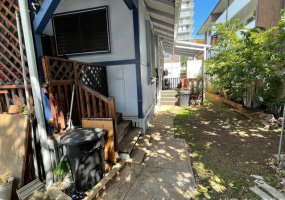 1542 Keeaumoku Street,Honolulu,Hawaii,96822,14 ベッドルーム ベッドルーム,8 バスルームバスルーム,一戸建て,Keeaumoku,18119587