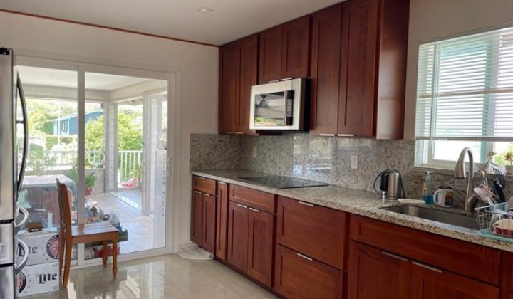 3233 Francis Street,Honolulu,Hawaii,96815,6 Bedrooms Bedrooms,6 BathroomsBathrooms,Single family,Francis,18119943