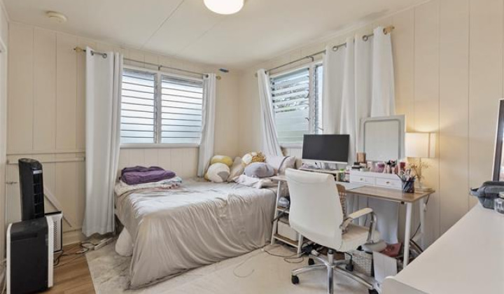 709 Twin View Drive,Honolulu,Hawaii,96817,5 Bedrooms Bedrooms,4 BathroomsBathrooms,Single family,Twin View,19285015