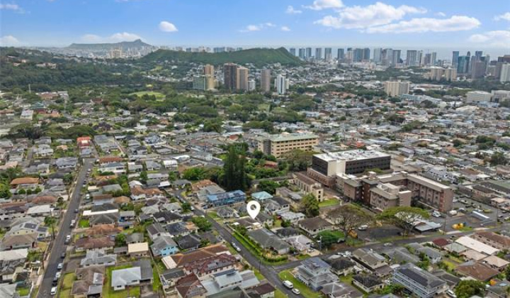 709 Twin View Drive,Honolulu,Hawaii,96817,5 Bedrooms Bedrooms,4 BathroomsBathrooms,Single family,Twin View,19285015