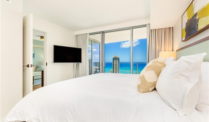 2139 Kuhio Avenue,Honolulu,Hawaii,96815,3 ベッドルーム ベッドルーム,3 バスルームバスルーム,コンド / タウンハウス,Kuhio,33,18120392