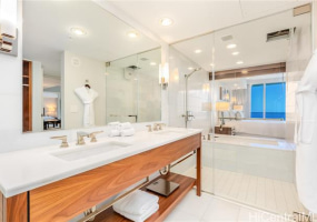 2139 Kuhio Avenue,Honolulu,Hawaii,96815,3 ベッドルーム ベッドルーム,3 バスルームバスルーム,コンド / タウンハウス,Kuhio,33,18120392