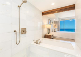 2139 Kuhio Avenue,Honolulu,Hawaii,96815,3 ベッドルーム ベッドルーム,3 バスルームバスルーム,コンド / タウンハウス,Kuhio,33,18120392