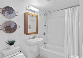 1009 Kapiolani Boulevard,Honolulu,Hawaii,96814,2 Bedrooms Bedrooms,2 BathroomsBathrooms,Condo/Townhouse,Kapiolani,37,18121357