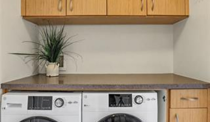 500 University Avenue,Honolulu,Hawaii,96826,3 Bedrooms Bedrooms,2 BathroomsBathrooms,Condo/Townhouse,University,9,19285576