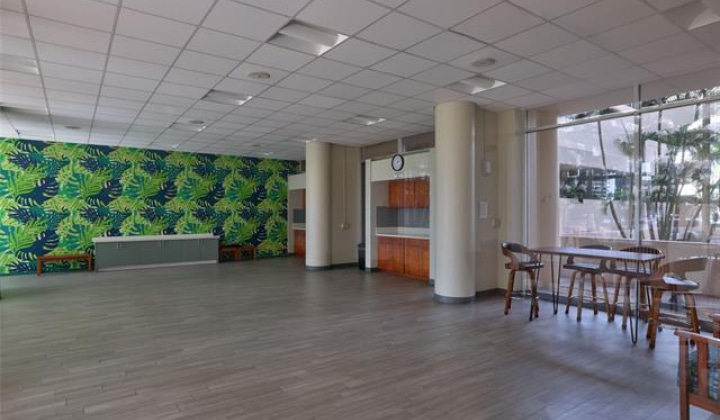 500 University Avenue,Honolulu,Hawaii,96826,3 Bedrooms Bedrooms,2 BathroomsBathrooms,Condo/Townhouse,University,9,19285576