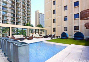 2470 Kalakaua Avenue,Honolulu,Hawaii,96815,2 ベッドルーム ベッドルーム,2 バスルームバスルーム,コンド / タウンハウス,Kalakaua,18,18121658