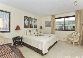 2470 Kalakaua Avenue,Honolulu,Hawaii,96815,2 ベッドルーム ベッドルーム,2 バスルームバスルーム,コンド / タウンハウス,Kalakaua,18,18121658