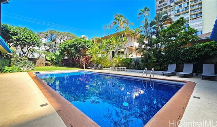 1535 Pensacola Street,Honolulu,Hawaii,96822,1 ベッドルーム ベッドルーム,1 バスルームバスルーム,コンド / タウンハウス,Pensacola,6,19304131