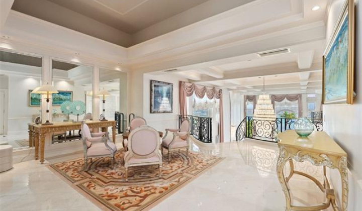 763 Kaulana Place,Honolulu,Hawaii,96821,6 Bedrooms Bedrooms,7 BathroomsBathrooms,Single family,Kaulana,18121723