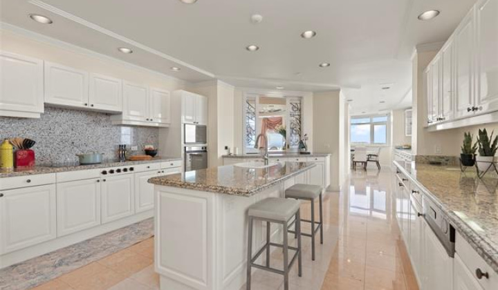 763 Kaulana Place,Honolulu,Hawaii,96821,6 Bedrooms Bedrooms,7 BathroomsBathrooms,Single family,Kaulana,18121723