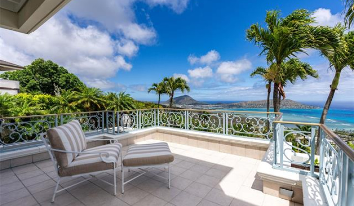 763 Kaulana Place,Honolulu,Hawaii,96821,6 Bedrooms Bedrooms,7 BathroomsBathrooms,Single family,Kaulana,18121723