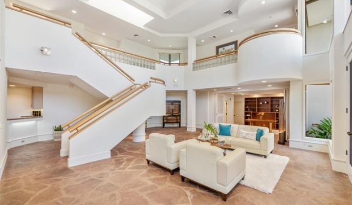 3124 Noela Drive,Honolulu,Hawaii,96815,5 Bedrooms Bedrooms,5 BathroomsBathrooms,Single family,Noela,18122199