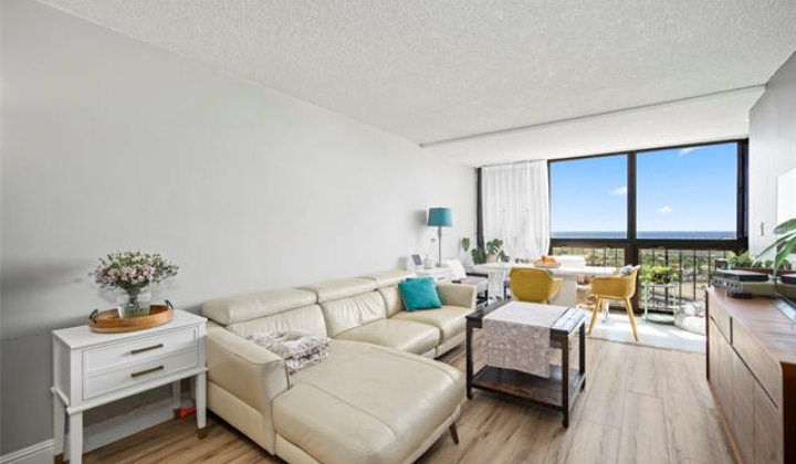 4300 Waialae Avenue,Honolulu,Hawaii,96816,2 ベッドルーム ベッドルーム,2 バスルームバスルーム,コンド / タウンハウス,Waialae,18,18575641