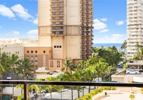 144 Maunalanikai Place,Honolulu,Hawaii,96816,4 Bedrooms Bedrooms,3 BathroomsBathrooms,Single family,Maunalanikai,17677124