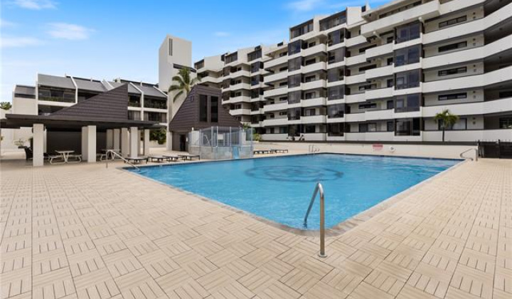 500 Lunalilo Home Road,Honolulu,Hawaii,96825,3 Bedrooms Bedrooms,3 BathroomsBathrooms,Condo/Townhouse,Lunalilo Home,6,18122639