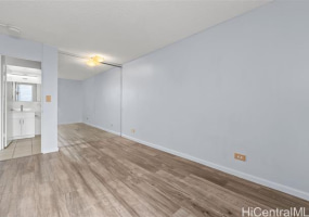 1050 Kinau Street,Honolulu,Hawaii,96814,1 ベッドルーム ベッドルーム,1 バスルームバスルーム,コンド / タウンハウス,Kinau,3,18122717