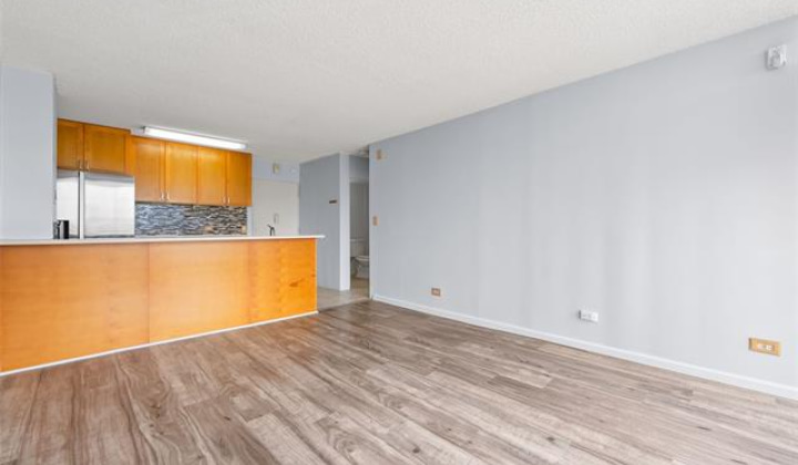 1050 Kinau Street,Honolulu,Hawaii,96814,1 ベッドルーム ベッドルーム,1 バスルームバスルーム,コンド / タウンハウス,Kinau,3,18122717