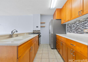 1050 Kinau Street,Honolulu,Hawaii,96814,1 ベッドルーム ベッドルーム,1 バスルームバスルーム,コンド / タウンハウス,Kinau,3,18122717