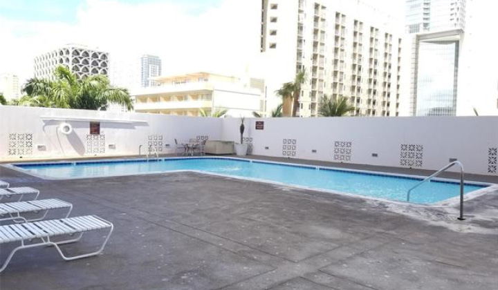 2240 Kuhio Avenue,Honolulu,Hawaii,96815,1 ベッドルーム ベッドルーム,1 バスルームバスルーム,コンド / タウンハウス,Kuhio,31,18576478