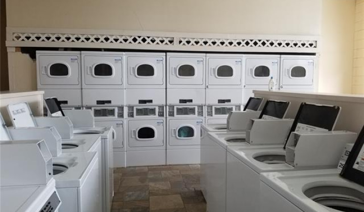 2240 Kuhio Avenue,Honolulu,Hawaii,96815,1 ベッドルーム ベッドルーム,1 バスルームバスルーム,コンド / タウンハウス,Kuhio,31,18576478