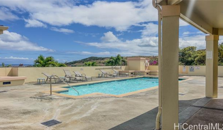 1355 Moanalualani Place,Honolulu,Hawaii,96819,2 ベッドルーム ベッドルーム,2 バスルームバスルーム,コンド / タウンハウス,Moanalualani,3,18123059