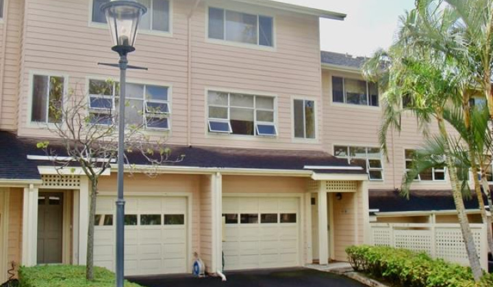1355 Moanalualani Place,Honolulu,Hawaii,96819,2 ベッドルーム ベッドルーム,2 バスルームバスルーム,コンド / タウンハウス,Moanalualani,3,18123059